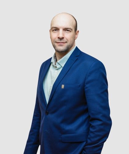 Евгений Александрович Кармазинов