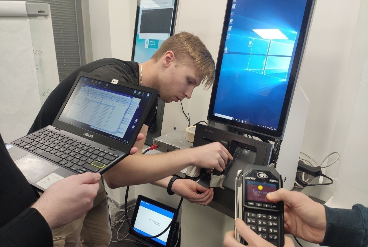 Инженеры АТМ АЛЬЯНС провели тестирование оборудования совместно с партнерами из Хесон РУС